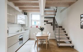 Appartamento Rossini by Holiday Solutions